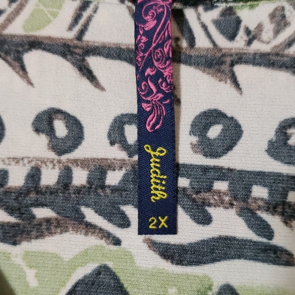 Top - Picture 5 of 6